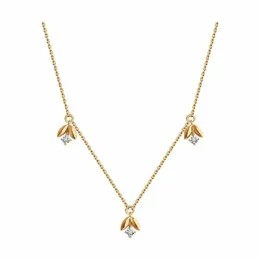 Колье с бриллиантами из золота